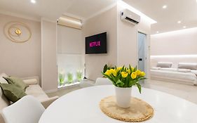 Ambrosia Suite